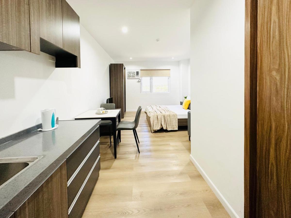 Mangrove Residences Mactan Punta Engano  Екстер'єр фото