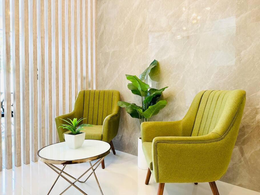 Mangrove Residences Mactan Punta Engano  Екстер'єр фото
